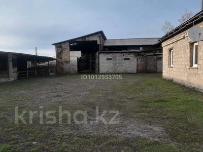 Жеке үй · 2 бөлме · 95 м² · 30 жүзд., Молодежная 32, бағасы: 16 млн ₸ в Черноярке