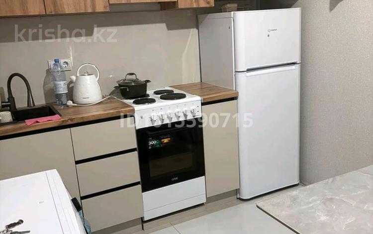 1-бөлмелі пәтер · 35 м² · 3/12 қабат, Е 103, бағасы: 220 000 ₸ в Астане, Нура р-н — фото 2