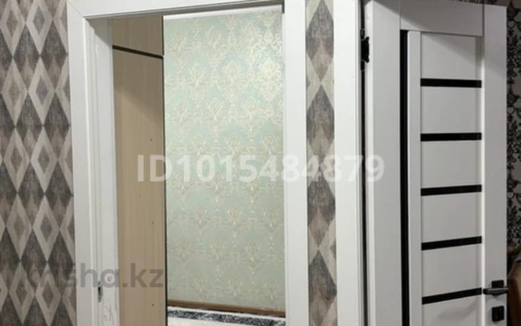 2-бөлмелі пәтер · 67.5 м² · 3/4 қабат, Жарылкапова 9 — Базар,пед колледж және талғат клиникасы, бағасы: 13 млн ₸ в Туркестане — фото 2
