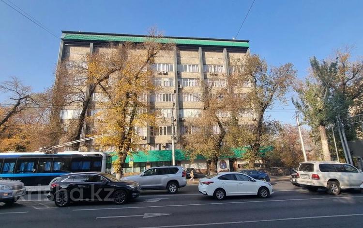 Свободное назначение, офисы, магазины и бутики, склады, общепит, салоны красоты, медцентры и аптеки, образование, развлечения, конференц-залы, кабинеты и рабочие места, студии · 350 м² за ~ 3 млн ₸ в Алматы, Алмалинский р-н — фото 2