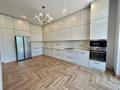 4-бөлмелі пәтер · 181 м² · 1/3 қабат, Сейдимбек 110/2, бағасы: 240 млн ₸ в Алматы, Наурызбайский р-н — фото 3