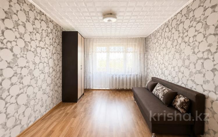 3-бөлмелі пәтер · 62 м² · 5/5 қабат, Майкудук, 15й микрорайон, бағасы: 10.2 млн ₸ в Караганде, Алихана Бокейханова р-н — фото 13
