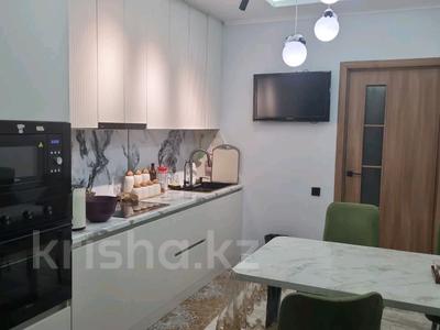 Пәтерлер в Акмолинской обл.: 3-бөлмелі пәтер · 76.6 м² · 8/9 қабат, Ауельбекова 50, бағасы: 32.5 млн 〒 3-бөлмелі пәтер · 76.6 м² · 8/9 қабат, Ауельбекова 50, бағасы: 32.5 млн 〒 в Кокшетау