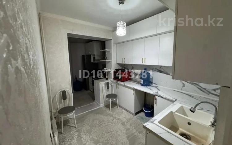 3-комнатная квартира · 72 м² · 1/5 этаж, 13-й мкр. 49 за 21 млн ₸ в Актау, 18-й мкр  — фото 2
