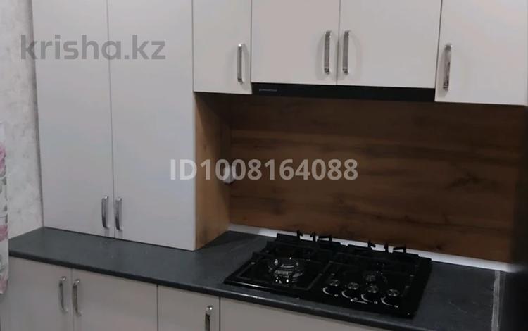 2-бөлмелі пәтер · 44 м² · 1/5 қабат, Гагарина 15 15 — Гагарина Ленина, бағасы: 150 000 ₸ в Рудном — фото 2