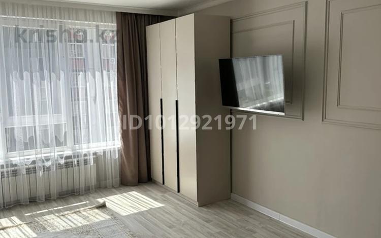 1-комнатная квартира · 30 м² · 4/12 этаж, мкр Аккент за 210 000 ₸ в Алматы, Алатауский р-н — фото 4
