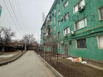 2-бөлмелі пәтер · 50 м² · 4/5 қабат, абая 50, бағасы: 9 млн 〒 в 