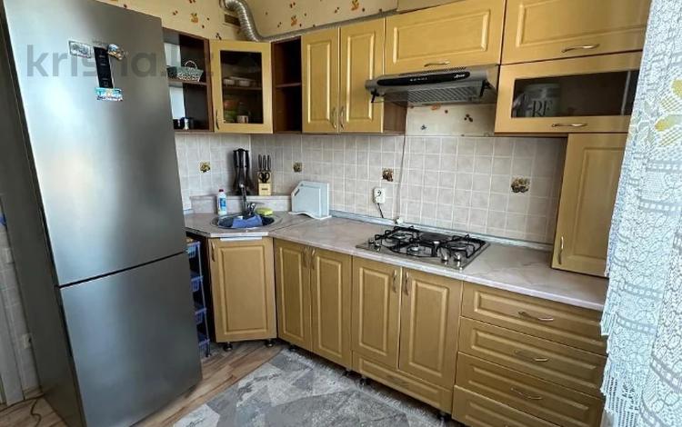 У саши 12 й микрорайон 20 фото Аренда 2-комнатной квартиры № 760773930: 12-й мкрн, Алматы, Ауэзовский р-н, мк