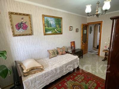 2-комнатная квартира · 47 м² · 1/5 этаж, Бозтаева за 22.5 млн 〒 в Семее