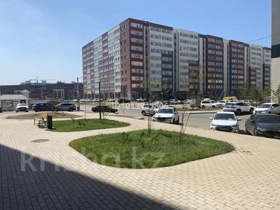 2-комнатная квартира · 60 м² · 9/9 этаж, Жубан Молдагалиев 10 за 31 млн ₸ в Астане, Нура р-н