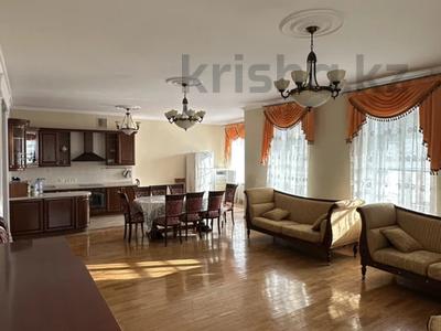 7-комнатная квартира · 300 м² · 10/11 этаж, Кенесары 47 за 900 000 〒 в Астане, Алматы р-н