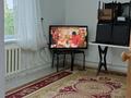 2-бөлмелі пәтер · 40.3 м² · 3/3 қабат, Сураншы Батыр 4 — Возле магазина Юсуф, бағасы: 15 млн ₸ в Аксукенте