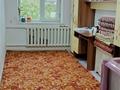 2-бөлмелі пәтер · 40.3 м² · 3/3 қабат, Сураншы Батыр 4 — Возле магазина Юсуф, бағасы: 15 млн ₸ в Аксукенте — фото 4