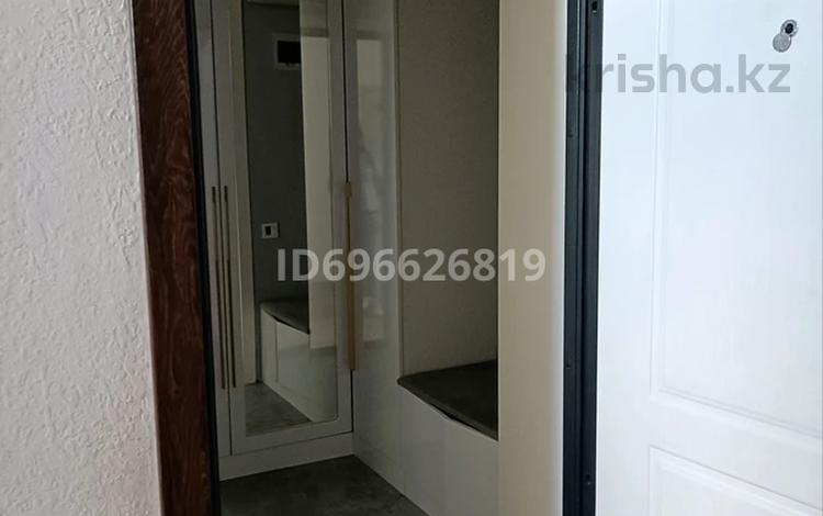 2-бөлмелі пәтер · 67.8 м² · 2/5 қабат, мкр Юго-Восток, Гапеева 15/1, бағасы: 31 млн ₸ в Караганде, Казыбек би р-н — фото 2