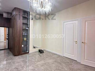 4-бөлмелі пәтер · 138 м² · 13/13 қабат, 16-й мкр 85, бағасы: 65 млн ₸ в Актау