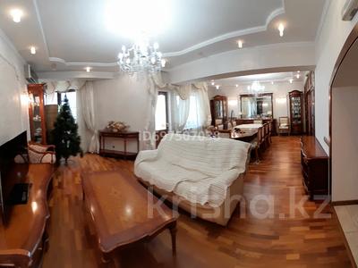 5-бөлмелі пәтер · 276.5 м² · 9/10 қабат, мкр Самал-2 54 — Мендикулова, бағасы: 300 млн ₸ в Алматы, Медеуский р-н