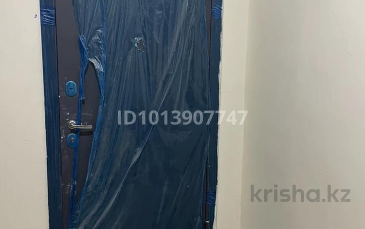 3-бөлмелі пәтер · 78 м² · 1/4 қабат, Мкр. Гульдер 1160, бағасы: 30 млн ₸ в  — фото 2