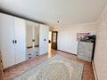 Отдельный дом · 7 комнат · 200 м² · 5 сот., мкр. Зачаганск пгт, Сұлтан Бейбарыс 31/1 — Фархат магазиннің қасында за 40 млн ₸ в Уральске — фото 16