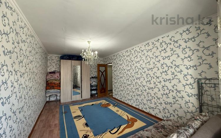 1-комнатная квартира · 31 м² · 2/5 этаж, мкр 8, Сатпаева за 9 млн 〒 в Актобе — фото 2