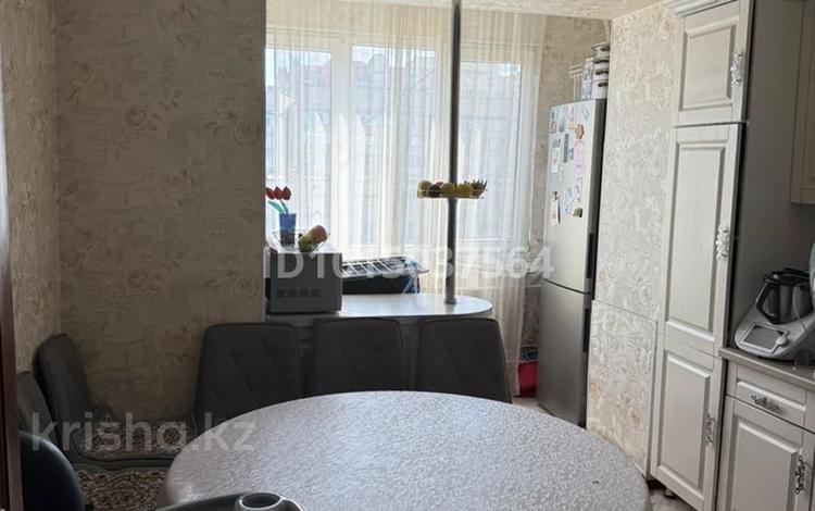 3-бөлмелі пәтер · 70 м² · 7/9 қабат, Жетісу-1 ш/а. 40, бағасы: 56 млн ₸ в Алматы, Ауэзовский р-н — фото 2