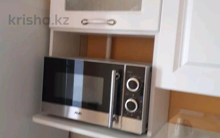 3-бөлмелі пәтер · 70 м² · 7/9 қабат, E 652 16, бағасы: 350 000 ₸ в Астане, Есильский р-н — фото 2