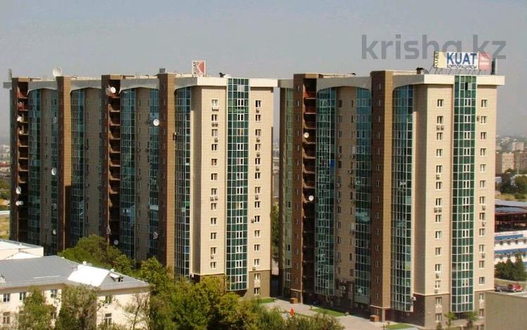 3-комнатная квартира, 120 м², 2/14 этаж помесячно, Хусаинова — Розыбакиева