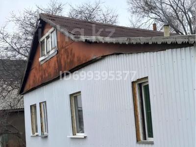 Отдельный дом · 4 комнаты · 100 м² · 10 сот., Муканова 77 — Рядом магазин Зайтун за 22 млн 〒 в М. Туймебаеве