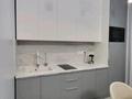 2-бөлмелі пәтер · 56 м² · 10/10 қабат, Есенберлина 76, бағасы: 395 000 〒 в Усть-Каменогорске — фото 4