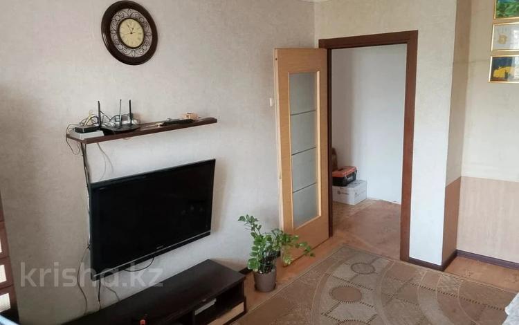 3-бөлмелі пәтер · 60 м² · 5/5 қабат, мкр Аксай-2, бағасы: 30 млн ₸ в Алматы, Ауэзовский р-н — фото 2