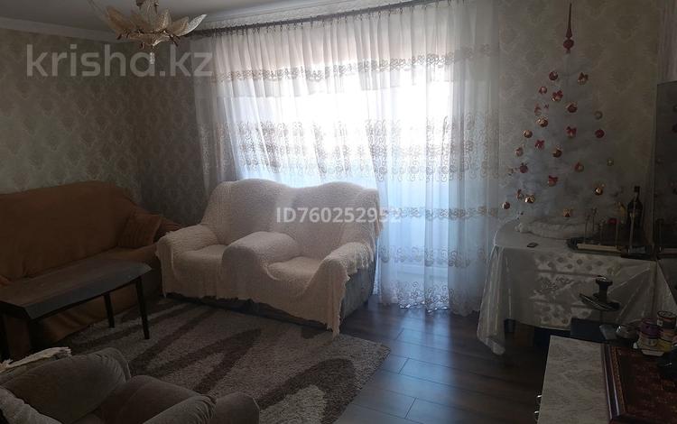 2-бөлмелі пәтер · 54 м² · 5/5 қабат, мкр Михайловка , Крылова 66 — Онкологии, бағасы: 21 млн ₸ в Караганде, Казыбек би р-н — фото 2