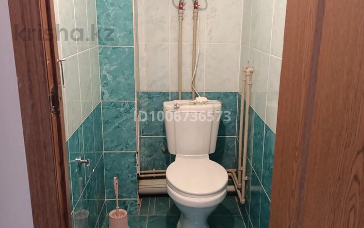 2-комнатная квартира · 59 м² · 8/9 этаж, Переулок Павлова — Пересечение Каржаубая (р-н обл больницы) за 160 000 ₸ в Семее — фото 2