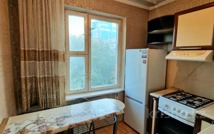 2-бөлмелі пәтер · 43 м² · 5/5 қабат, Жамбыла — Жарокова, бағасы: 31.2 млн ₸ в Алматы, Алмалинский р-н — фото 2
