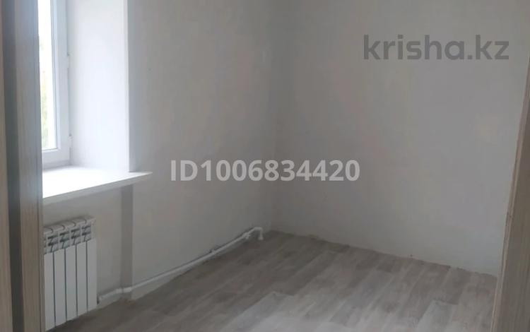 2-бөлмелі пәтер · 42 м² · 5/5 қабат, проспект Республики 95 — Автовокзал, бағасы: 10 млн ₸ в Темиртау — фото 2
