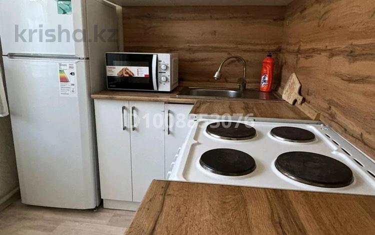 1-бөлмелі пәтер · 40 м² · 1/6 қабат, Глинки — Синицина 5, бағасы: 9 000 ₸ в Семее — фото 2