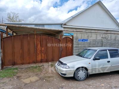 Жеке үй · 3 бөлме · 130 м² · 8 жүзд., Д.Конаев 40 — Орталық парк, бағасы: 8 млн ₸ в Бауыржан Момышулы