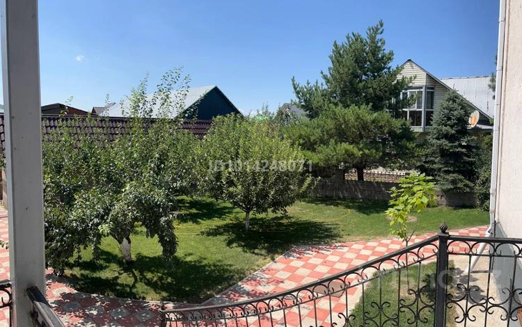 Отдельный дом · 5 комнат · 400 м² · 10 сот., Ул.Пушкина 61 за 650 000 ₸ в Есик — фото 8