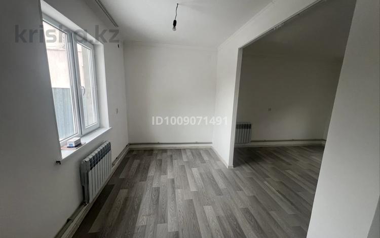 1-бөлмелі пәтер · 31 м² · 1/1 қабат, мкр Улжан-1 — Екпынды, бағасы: 150 000 〒 в Алматы, Алатауский р-н — фото 2