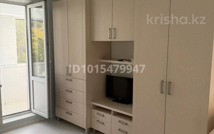 1-комнатная квартира · 30 м² · 3/5 этаж, проспект Республики 74 за 200 000 ₸ в Астане, Сарыарка р-н — фото 2