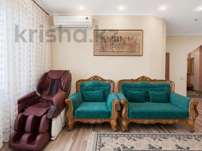 3-бөлмелі пәтер · 134.1 м² · 14/18 қабат, Курмангазы — Муканова - Шевченко, бағасы: 105 млн ₸ в Алматы, Алмалинский р-н