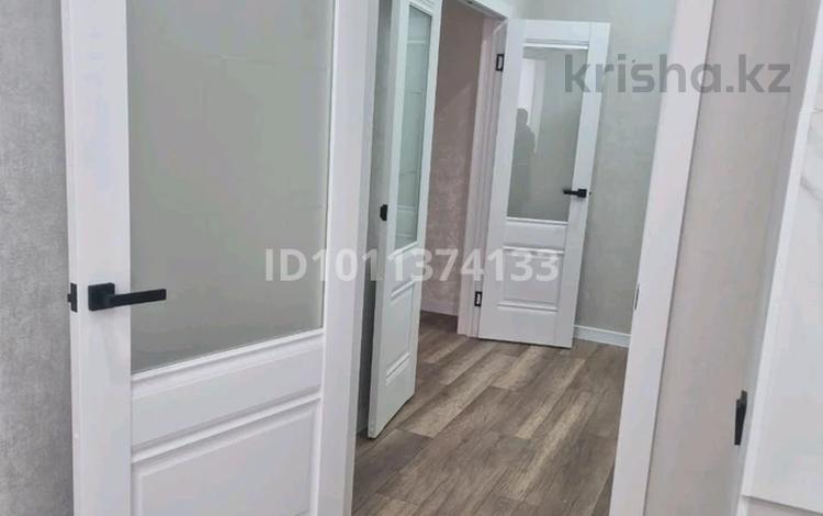 1-бөлмелі пәтер · 47 м² · 4/5 қабат, мкр. Алтын орда, мкр. Батыс-2, участок №339 — рядом магазин школа 81, бағасы: 18.5 млн ₸ в Актобе — фото 2