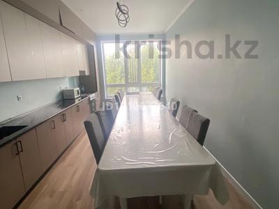 2-комнатная квартира · 93.2 м² · 3/9 этаж, мкр Омега, Есенжанова 3/2 за 36 млн 〒 в Уральске