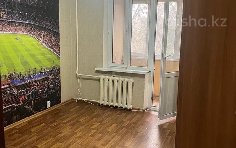 2-бөлмелі пәтер · 56 м² · 2/5 қабат, мкр Аксай-4 51, бағасы: 34.5 млн ₸ в Алматы, Ауэзовский р-н — фото 2