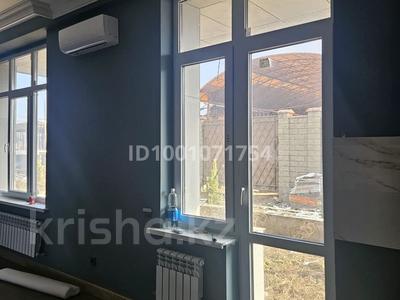 3-бөлмелі пәтер · 105 м² · 1/3 қабат, Нұр Алатау ш/а., 16 улица 5, бағасы: 72 млн ₸ в Алматы, Бостандыкский р-н