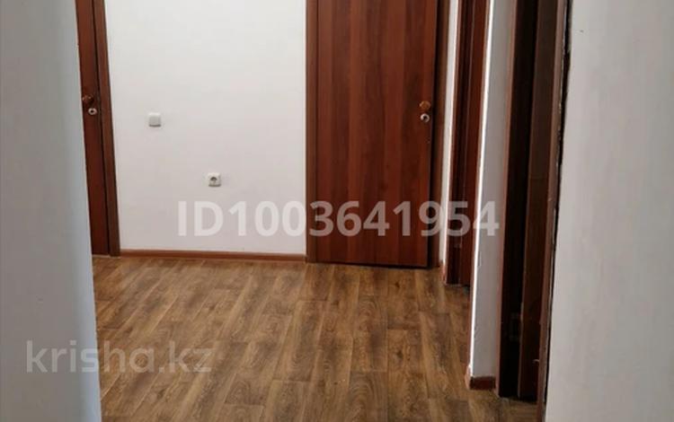 3-комнатная квартира · 75 м² · 3/5 этаж, 15 мкр-н 11 за 130 000 ₸ в Таразе — фото 2