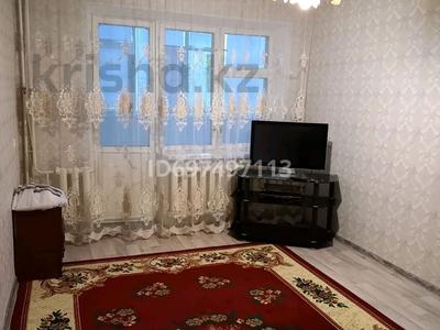 2-бөлмелі пәтер, 61 м², 3/5 қабат, Айтеке Би 5 — Аптека Сагадат, бағасы: 21 млн 〒 в Таразе