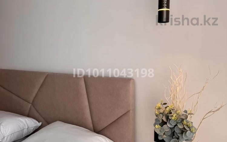 1-комнатная квартира · 44 м² · 6/9 этаж, мкр Нурсая, Абылхайырханa 69 за 350 000 ₸ в Атырау — фото 2