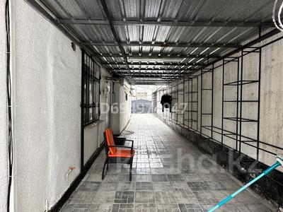 Жеке үй · 4 бөлме · 80 м² · 800 жүзд., Есенжанова, бағасы: 500 000 ₸ в Алматы, Алмалинский р-н