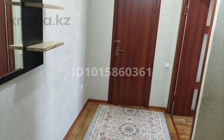 2-комнатная квартира · 55 м² · 3/5 этаж, мкр Арай-2 5 — Достық дүкені жанында за 100 000 ₸ в Таразе — фото 2