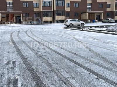 4-комнатная квартира · 137 м² · 2/5 этаж, мкр. Алтын орда, Ораз Татеулы 15а за 50 млн ₸ в Актобе