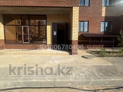 4-комнатная квартира · 137 м² · 2/5 этаж, мкр. Алтын орда, Ораз Татеулы 15а за ~ 50 млн ₸ в Актобе